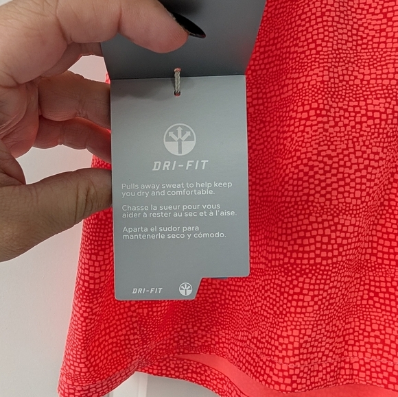 NWT Nike Golf Women's Size 14, Printed Coral Golf Shorts, Dri-Fit - Picture 6 of 7